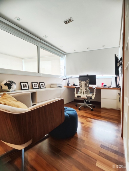 Apartamento com 2 suítes e escritório no Jardins.
