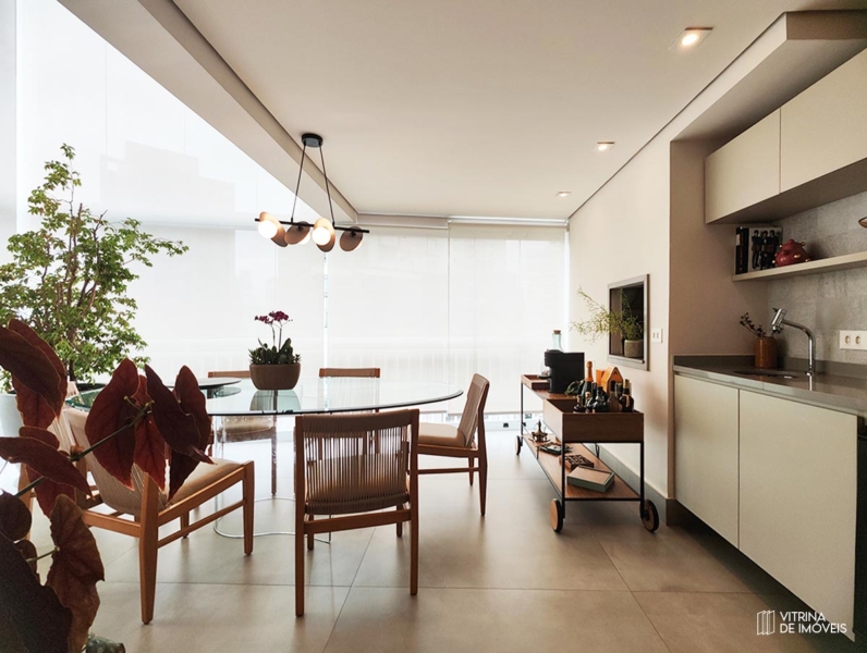 Varanda Gourmet com Churrasqueira no Elizabeth by Helbor.